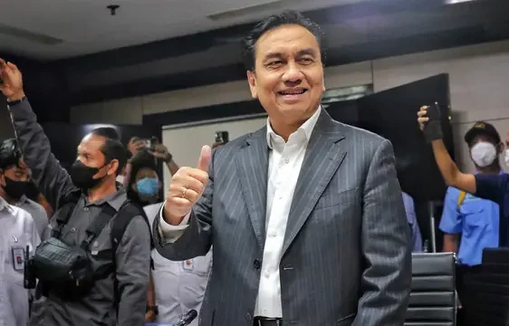 PDIP Pecat Effendi Simbolon yang Dukung RK-Suswono